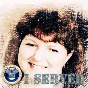 Meet your Posher, Frances